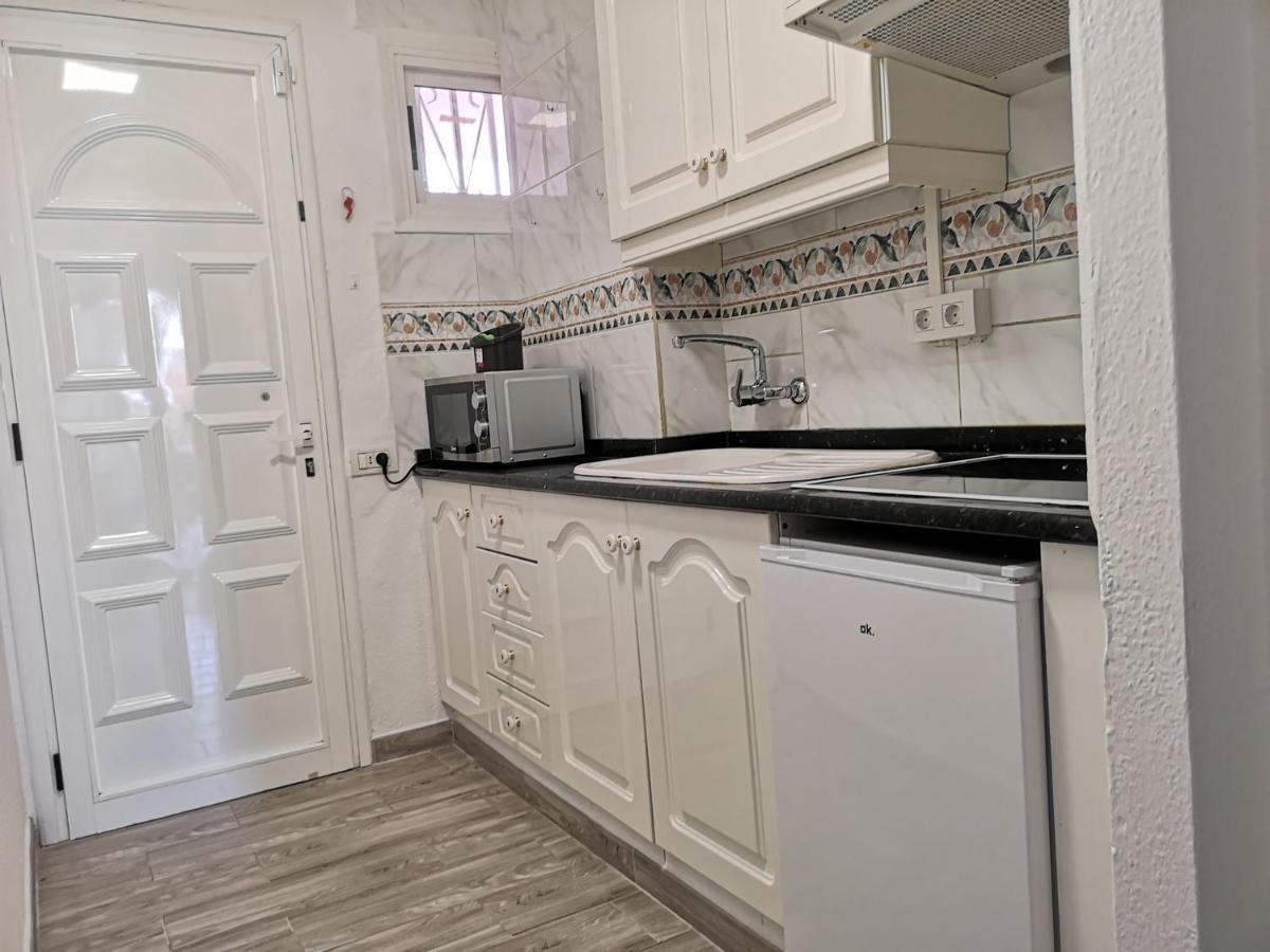 Sunny Apt With Terrace Coastal Area South Arona Arona  Extérieur photo