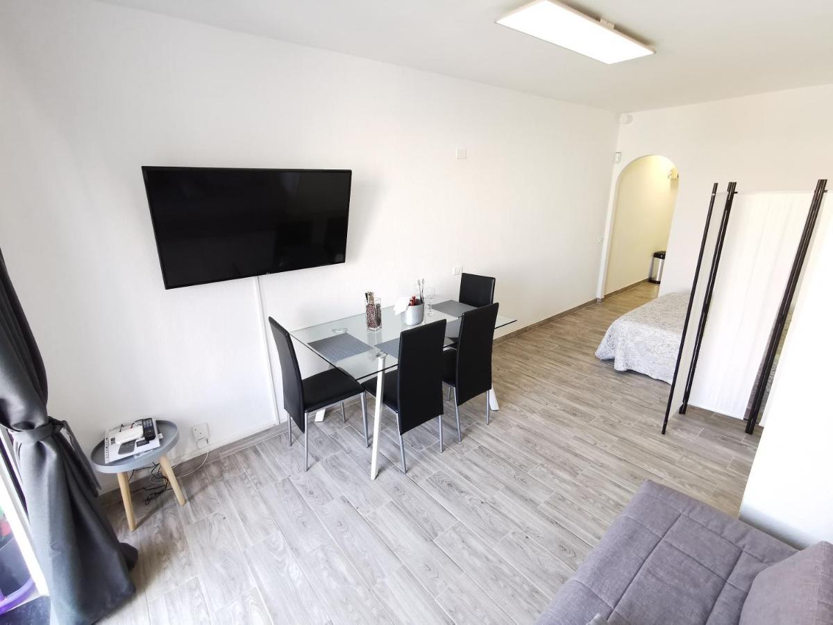 Sunny Apt With Terrace Coastal Area South Arona Arona  Extérieur photo