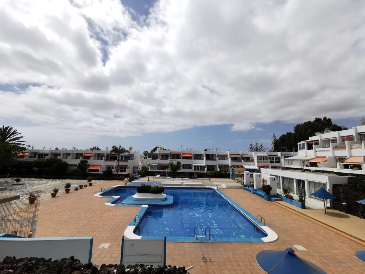 Sunny Apt With Terrace Coastal Area South Arona Arona  Extérieur photo