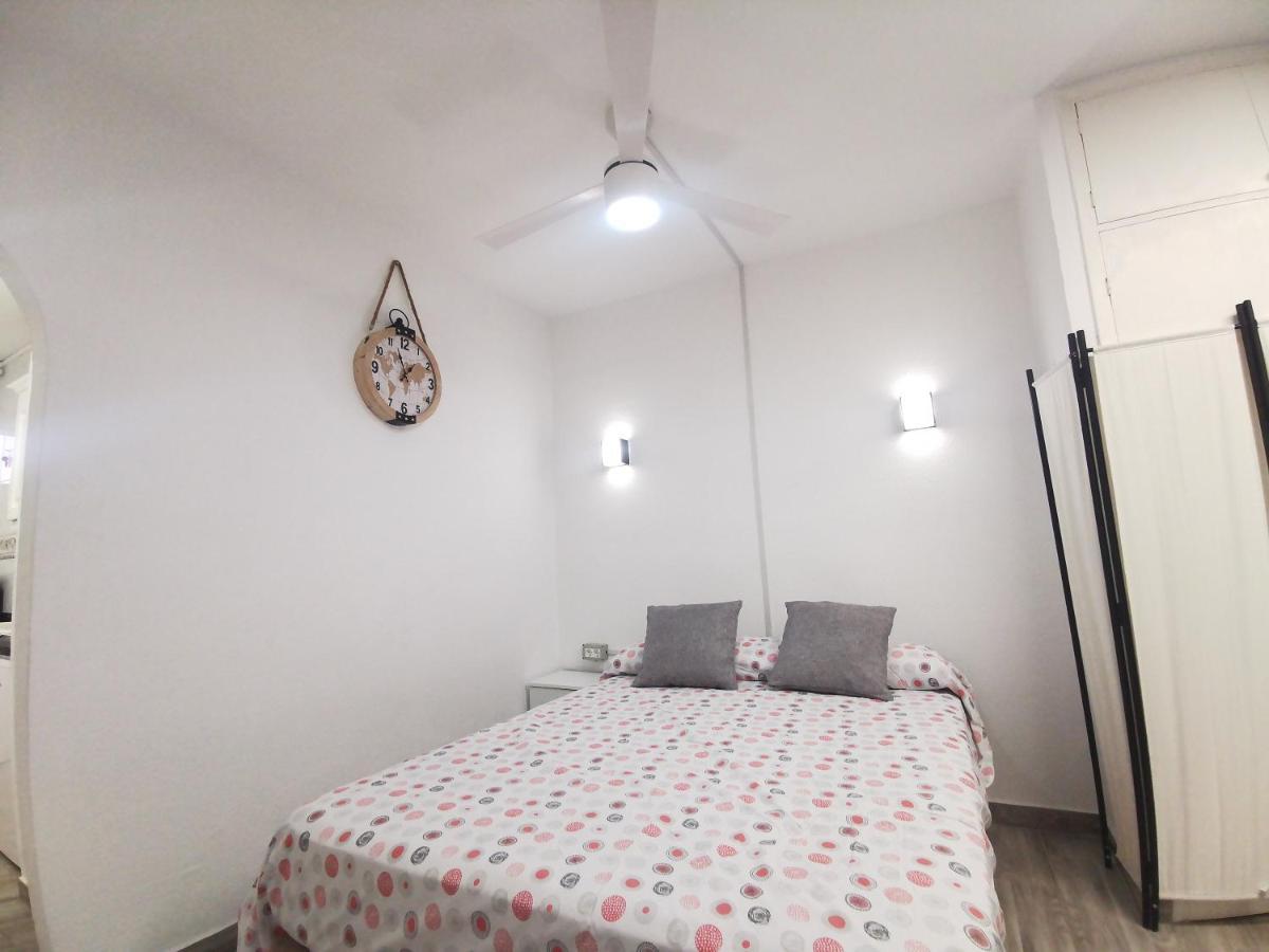 Sunny Apt With Terrace Coastal Area South Arona Arona  Extérieur photo