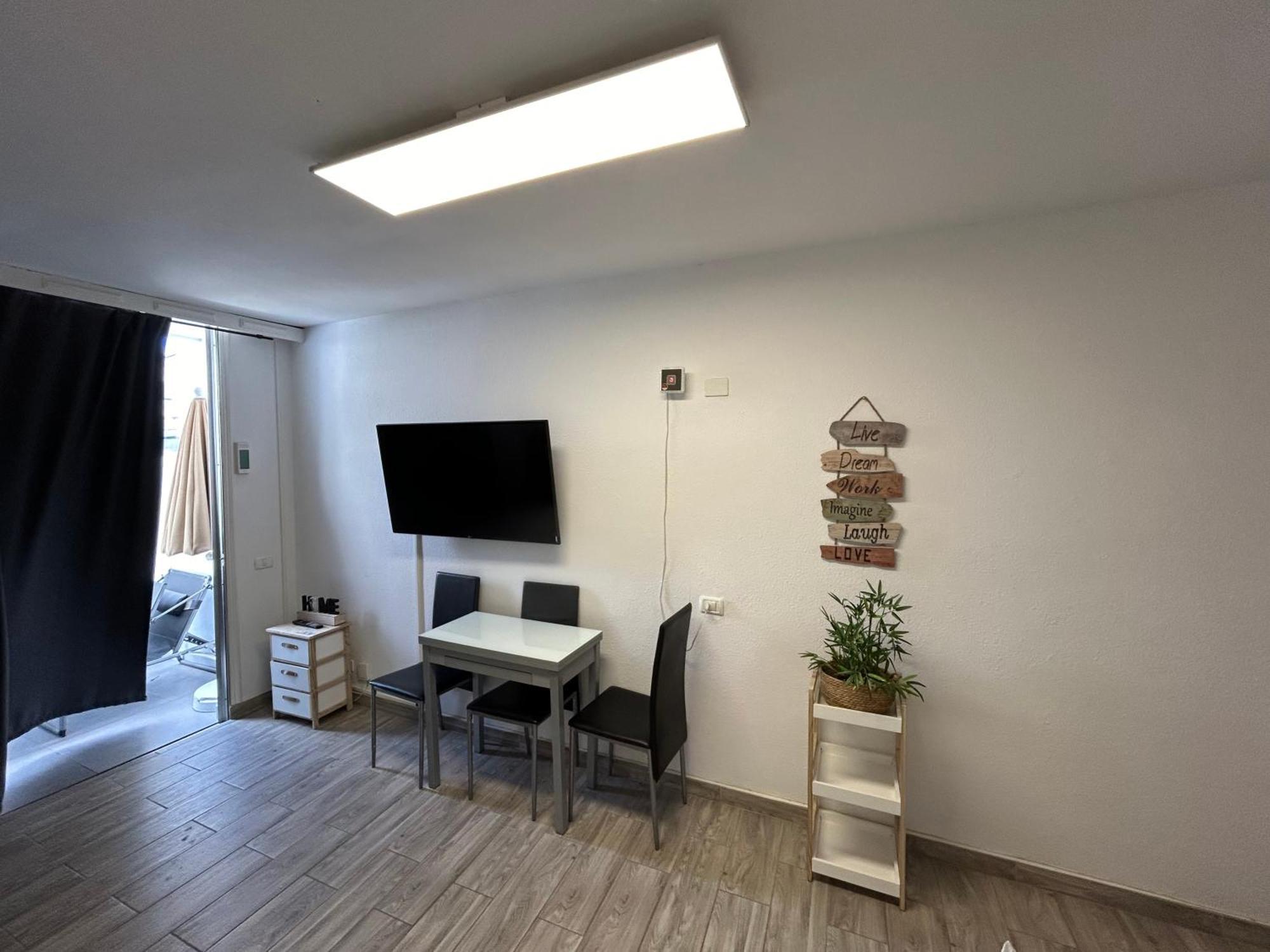 Sunny Apt With Terrace Coastal Area South Arona Arona  Extérieur photo