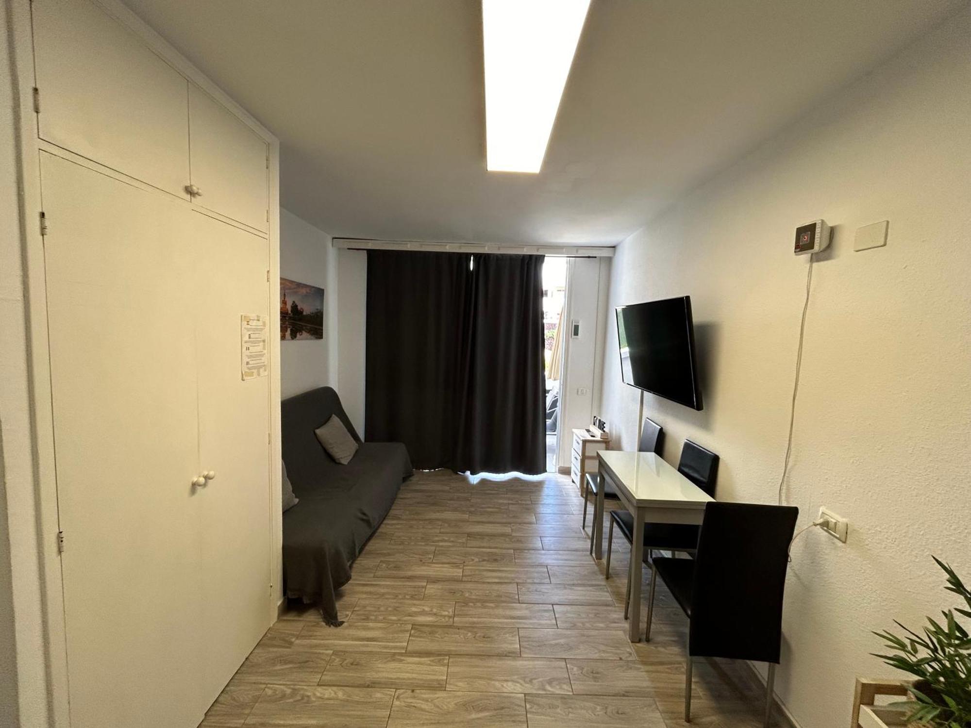 Sunny Apt With Terrace Coastal Area South Arona Arona  Extérieur photo